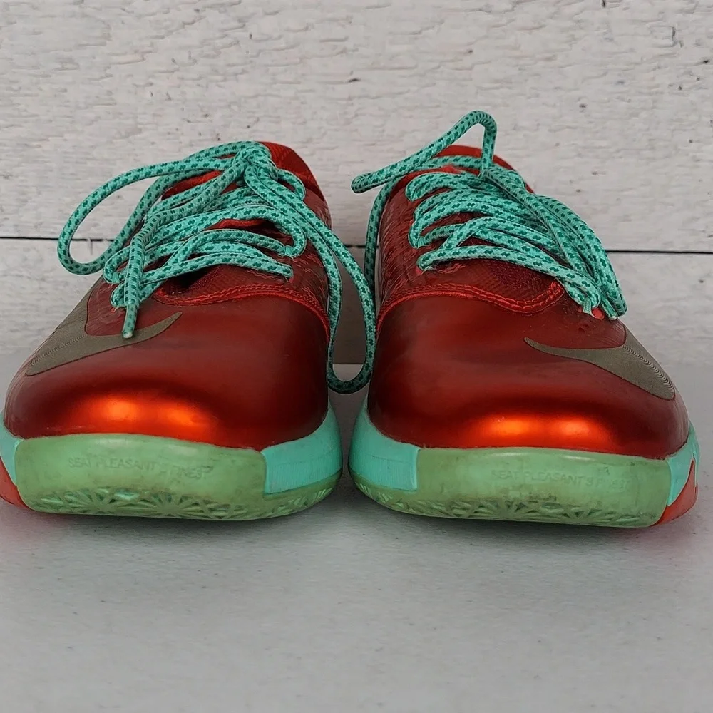 Nike KD6 Christmas Limited Edition-youth size 6.5